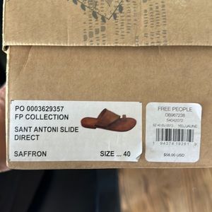 Free People slides - NEW